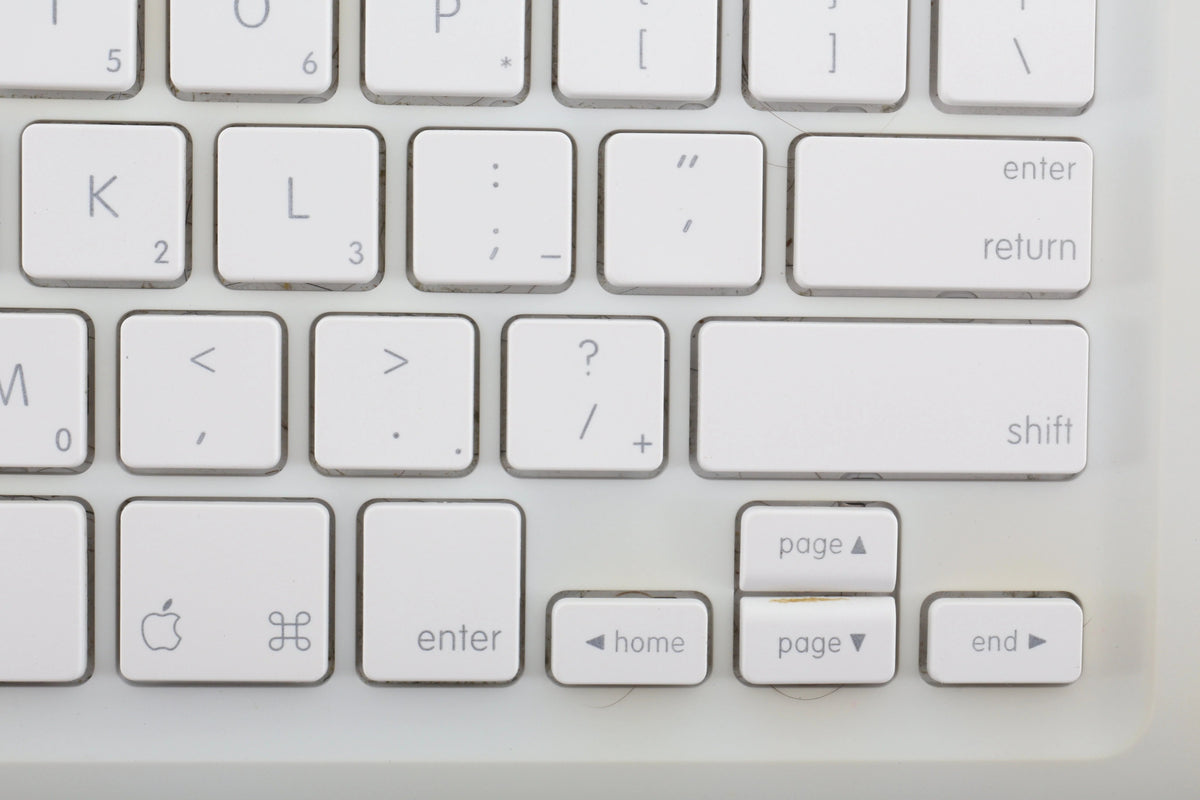 13" MacBook Top Case Keyboard Track Pad A1181 Fits All 06 & early-mid 07 AVG CND