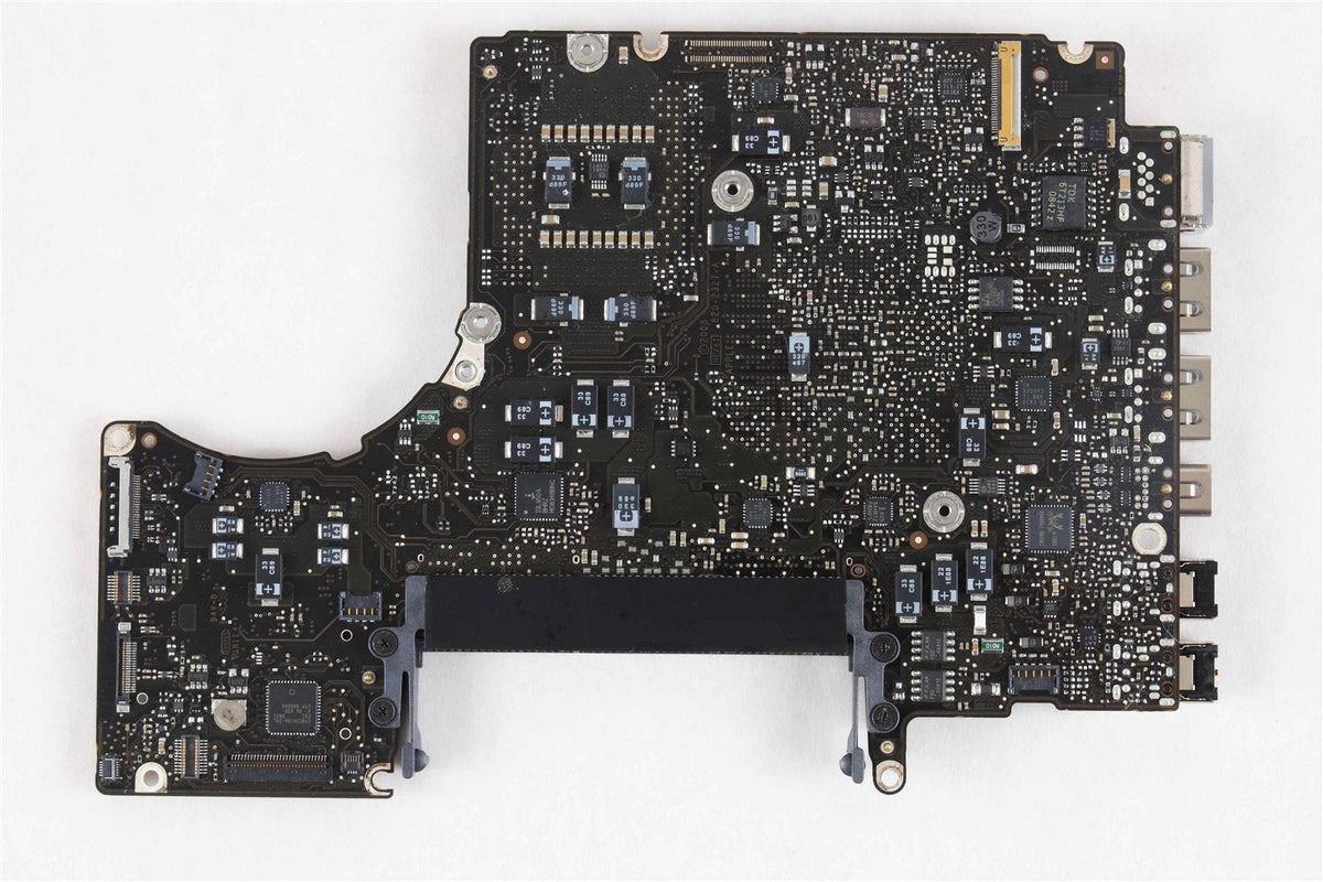 13&quot; Macbook Unibody Late 2008 A1278 Intel core 2 Duo 2 GHZ Logic Board 820-2327