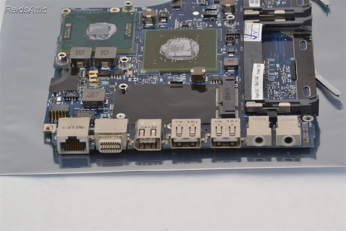 Apple Macbook 13" A1181 2009 MC240LL/A 2.13GHz Logic Board 820-2496-A 661-5242