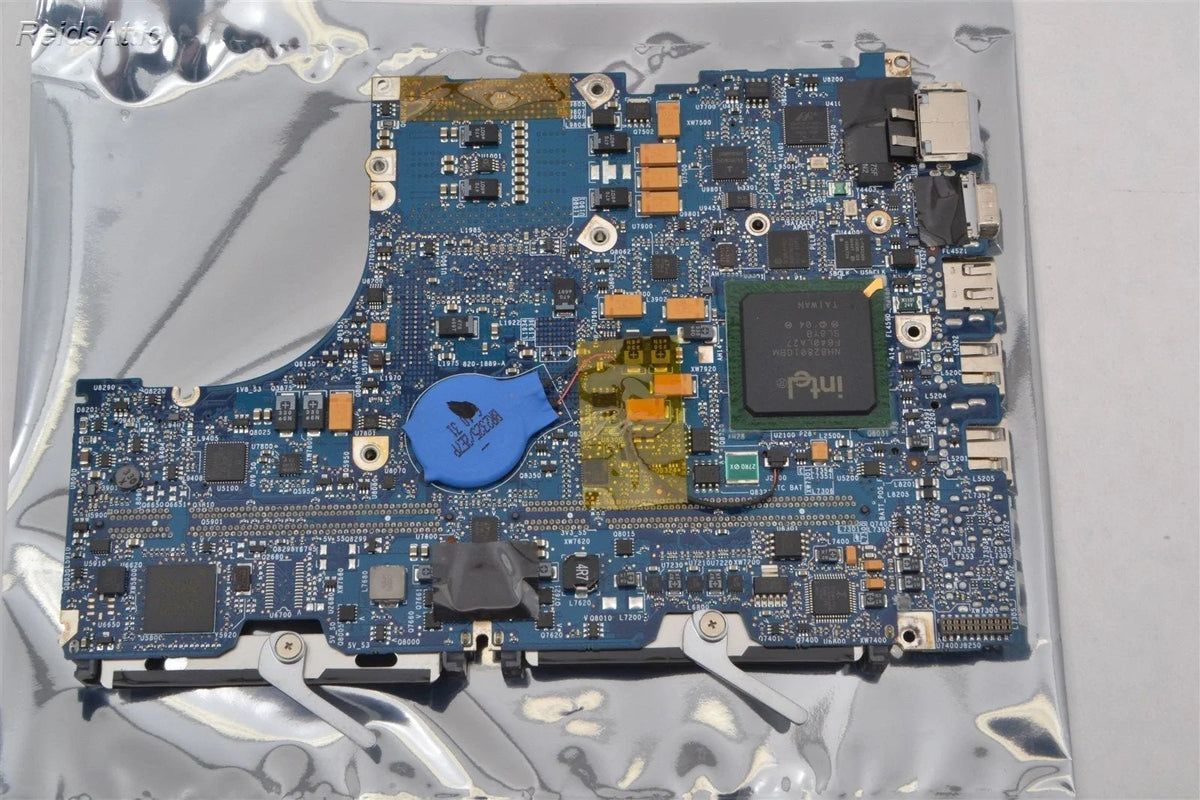 APPLE 13&quot; MacBook Logic Board A1181 MA699LL/A 1.83 Core 2 Duo T5600 820-1889-A