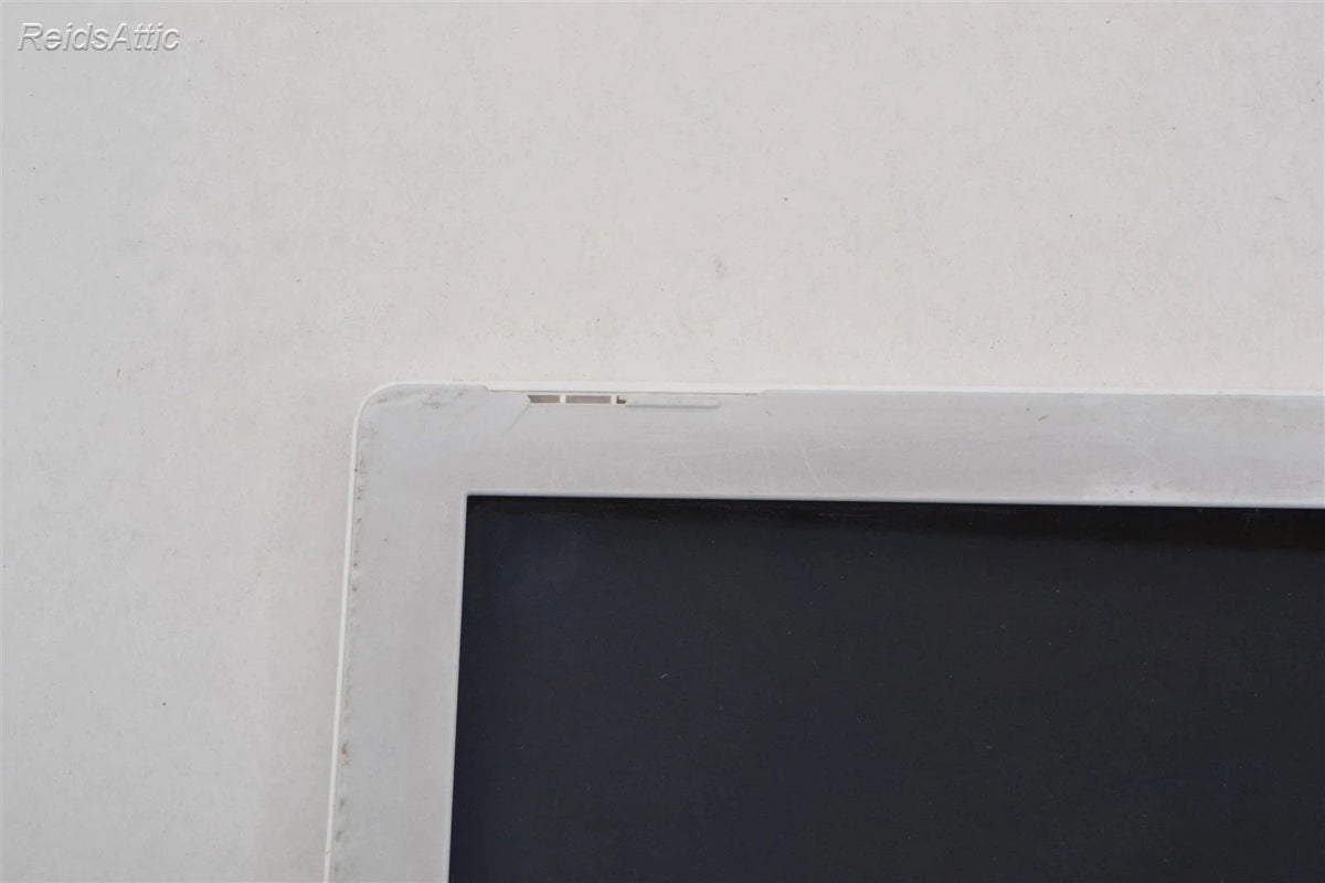 APPLE 13&quot; MACBOOK White A1181 Complete Screen LCD Panel Three (3) wire