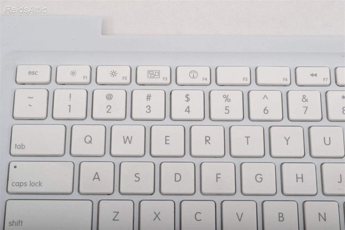 13&quot; MACBOOK White A1181 Keyboard Top Case Late 07, 08, 09 Above Average CND.