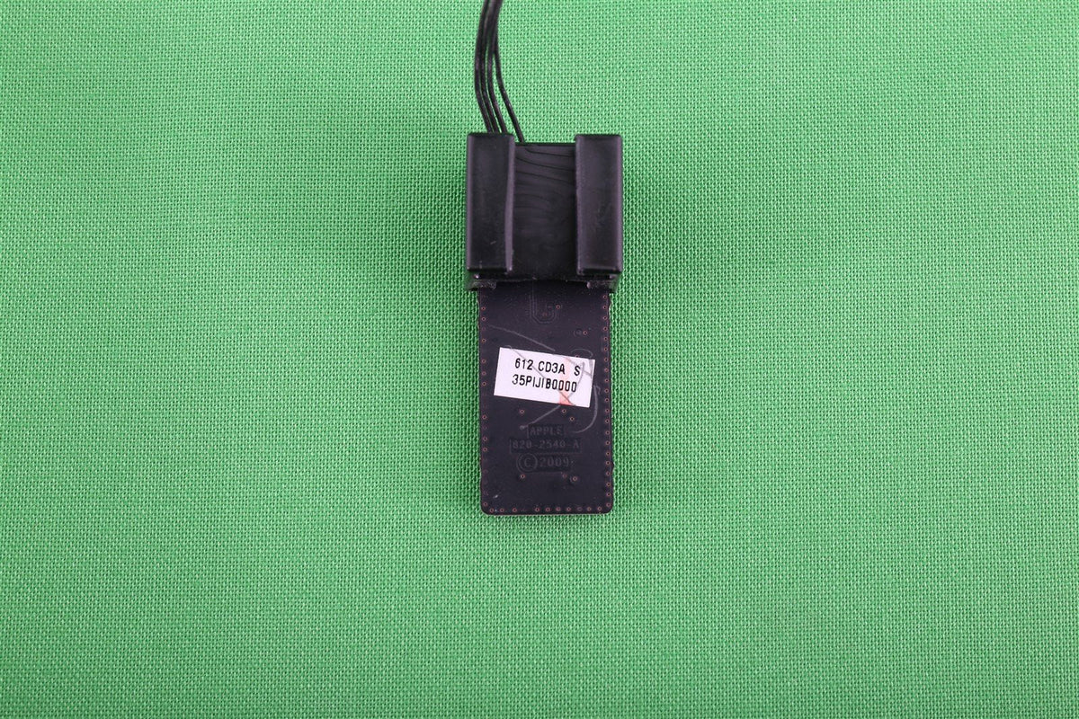 Apple iMac 21.5" A1311 IR Board with Cable 922-9146 820-2540