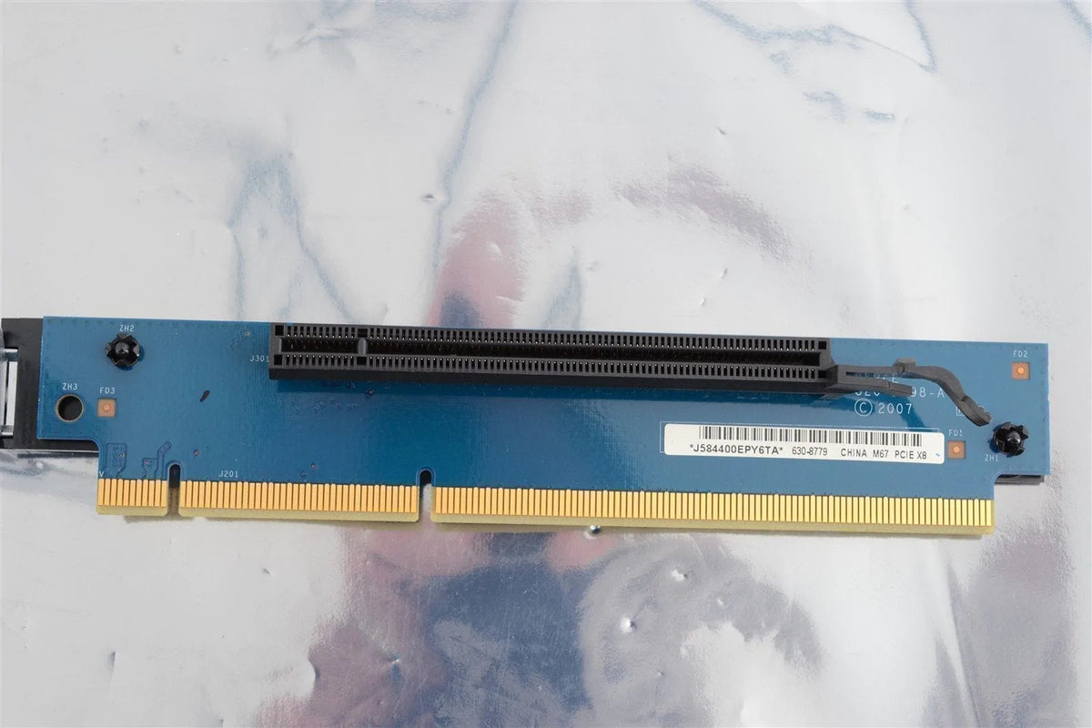 Apple Xserve Intel Early 2008 Riser Card PCIE-8x 922-8452 820-2198 630-8779