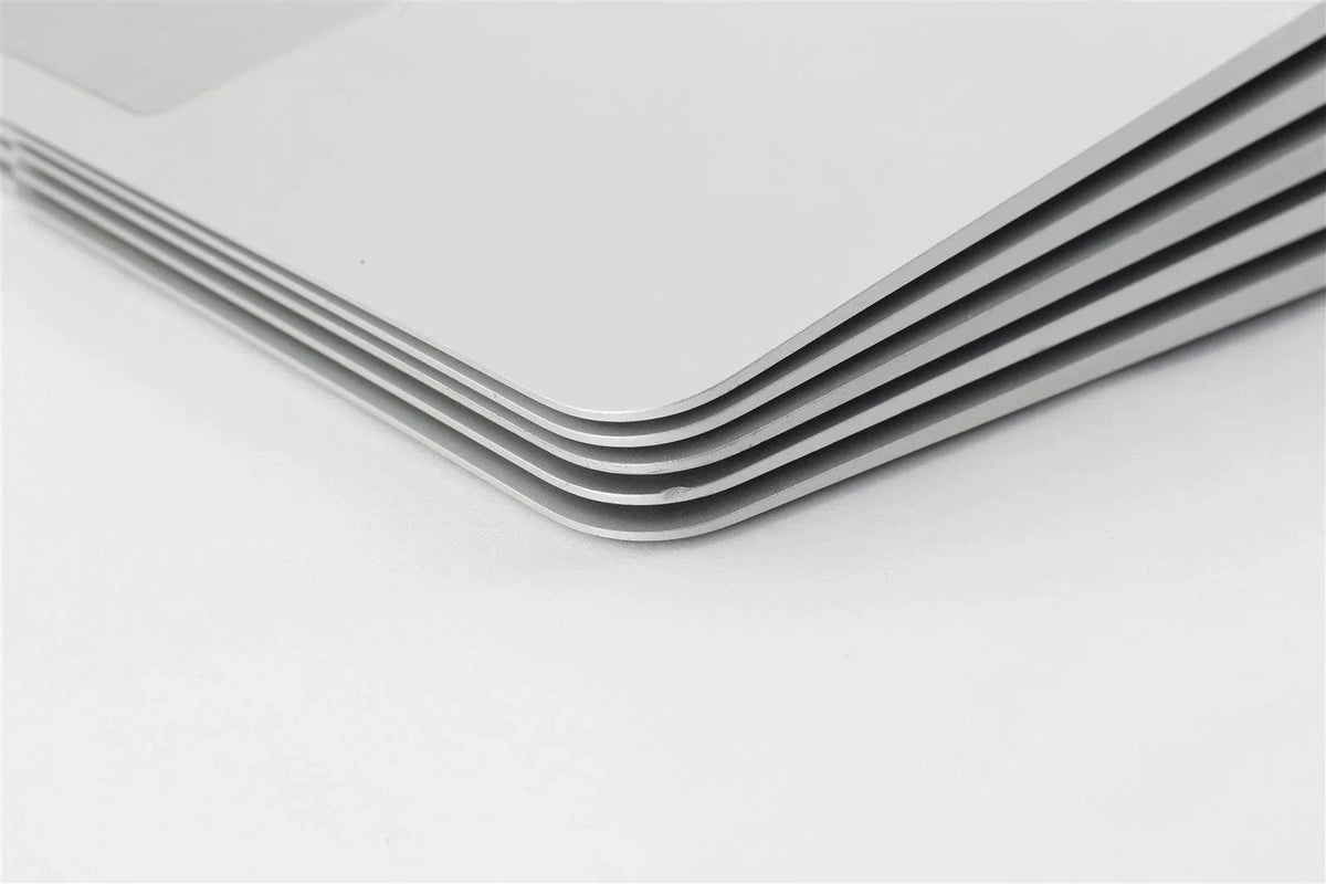 Apple 13" MacBook Air A1369 Mid 2011 - Top Case Keyboard Track pad - Good