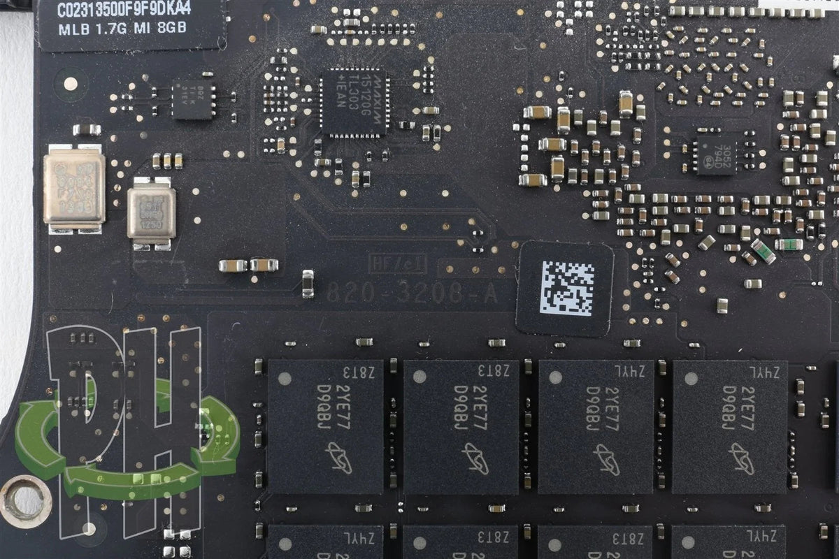 11&quot; MacBook Air Mid 2012 A1465 Logic Board 1.7Ghz Core I5 8GB Ram 820-3208