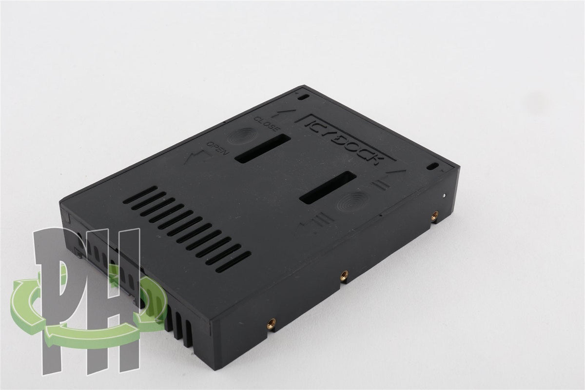 Icy Dock ICY DOCK 2.5" to 3.5" SAS / SATA HDD & SSD Converter / Mount / Kit /