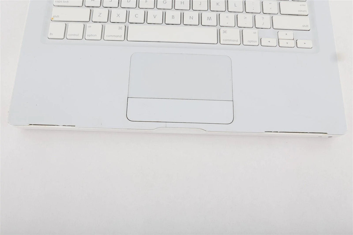 MacBook A1181 4,1 13.3" (2008) - Intel Core 2 Duo 2.4 GHz / 2 GB RAM/ 160 GB HD