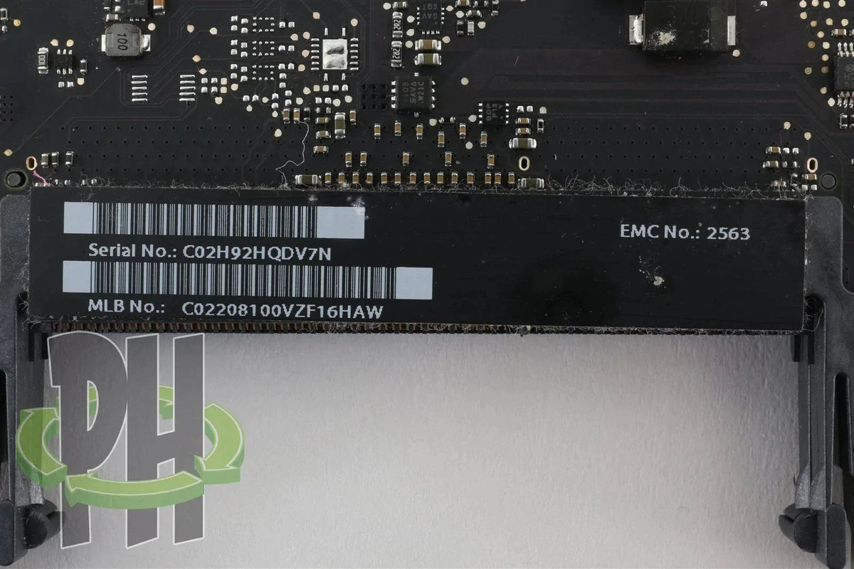 Apple 15&quot; Macbook Pro A1286 MD318LL/A Late 2011 2.2 Ghz I7 Logic Board 820-2915