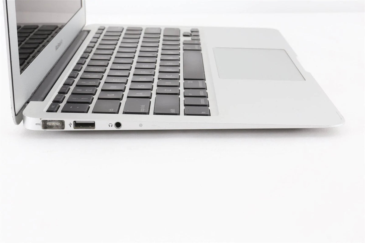 11" MacBook Air Late 2010 MC505LL/A 1.4GHz C2D 2GB Ram 64GB HDD OS High Sierra