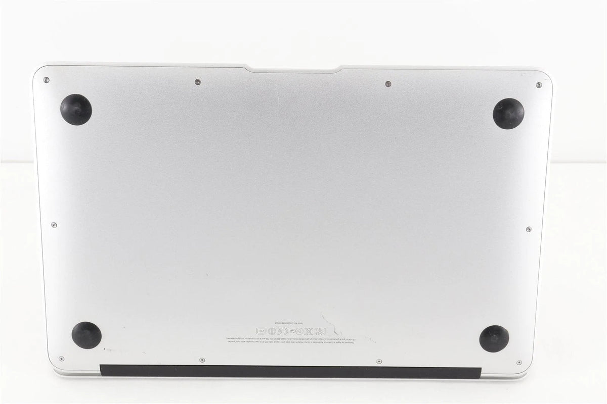 11" MacBook Air Late 2010 MC505LL/A 1.4GHz C2D 2GB Ram 64GB HDD OS High Sierra