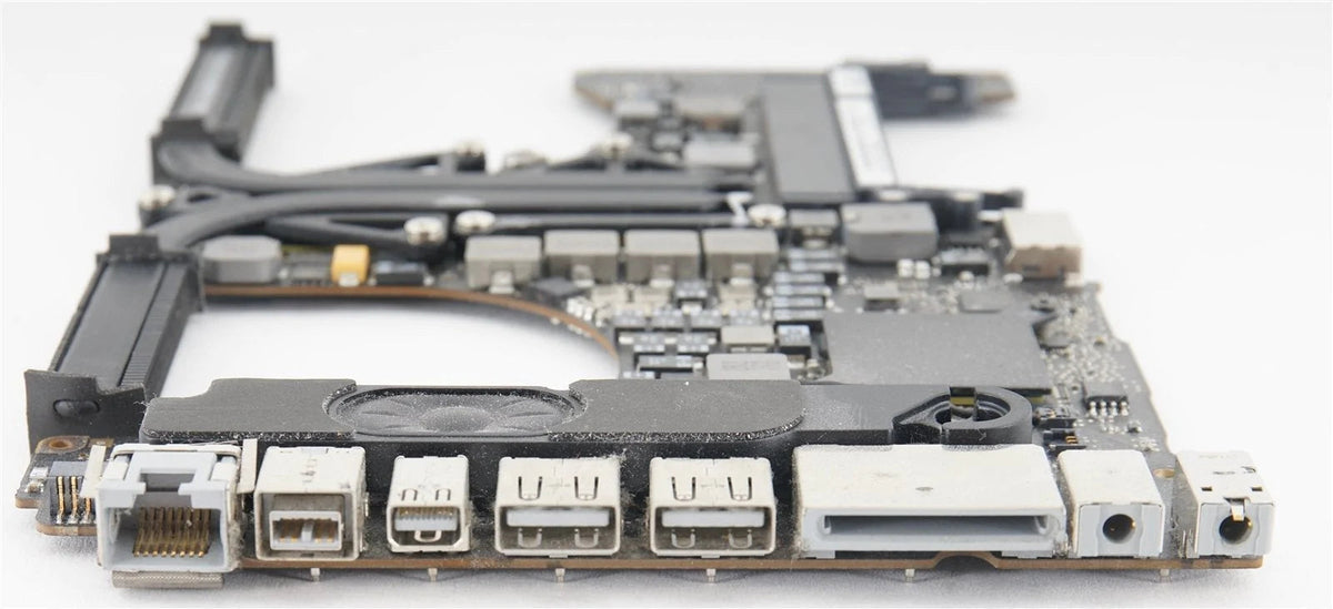 15" MacBook Pro A1286 MC721LL/A Early 2011 2.0 Ghz I7 Logic Board 820-2915