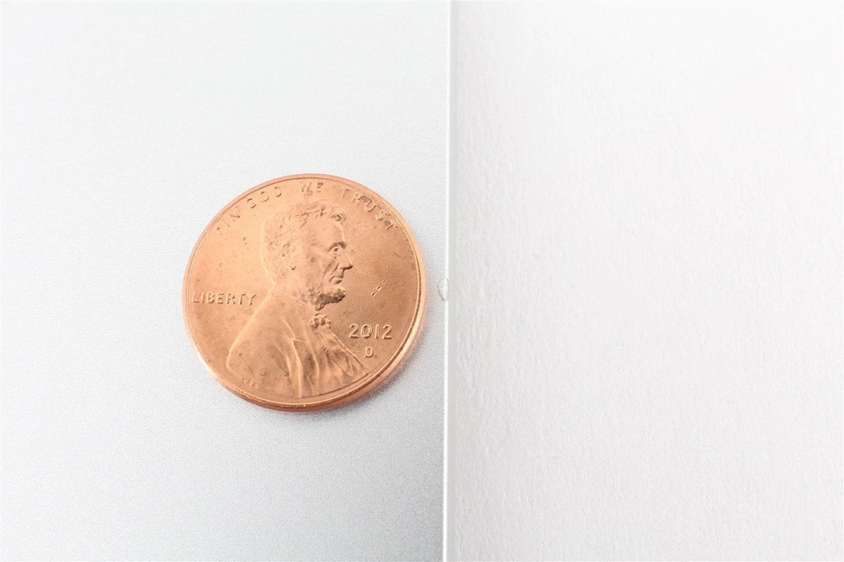 15" Macbook Pro Retina Mid 12 A1398 TopCase w/ Battery & Speakers (Broken Cable)