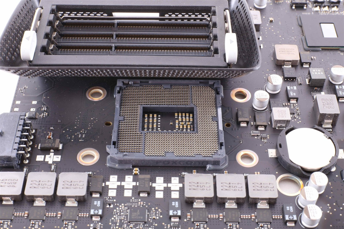 iMac 27" A1419 Late 2015 Logic Board W/ 2 GB AMD Radeon R9 M395 GPU *NO CPU*