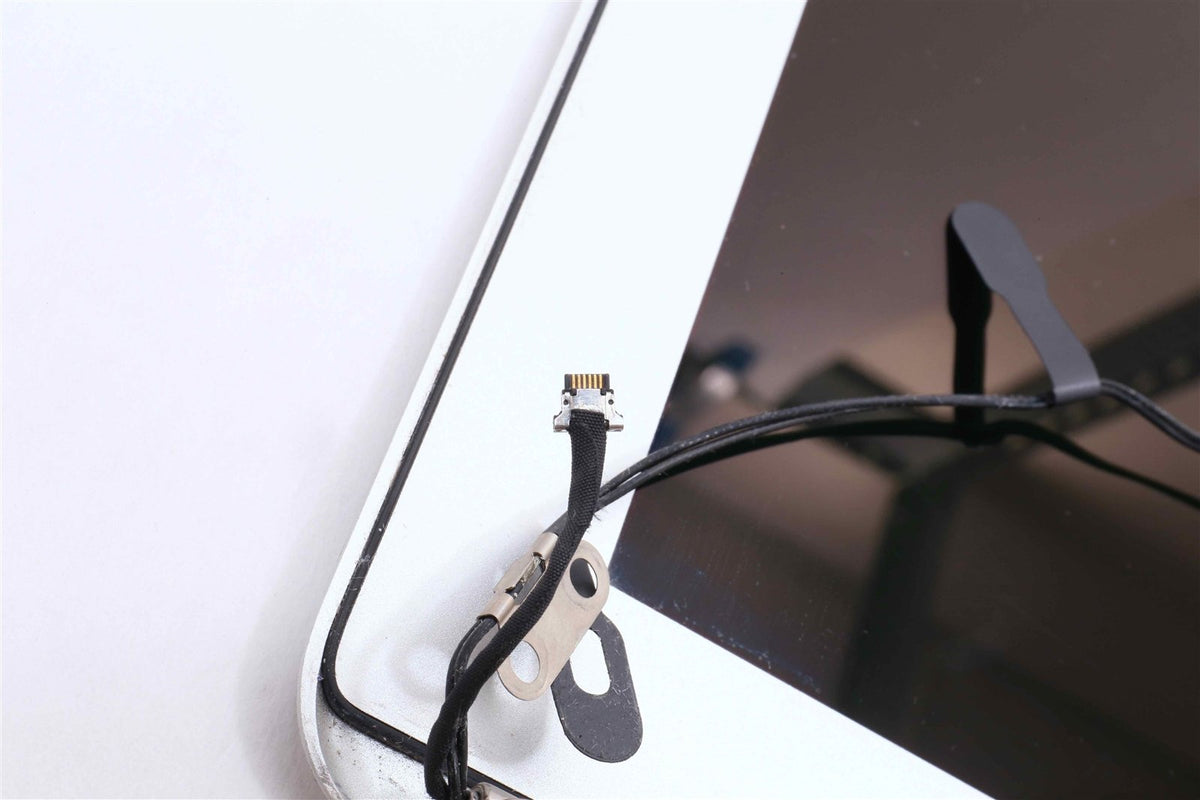 11" MacBook Air Mid 2011 A1370 Complete Screen Module LCD Panel -Good Condition