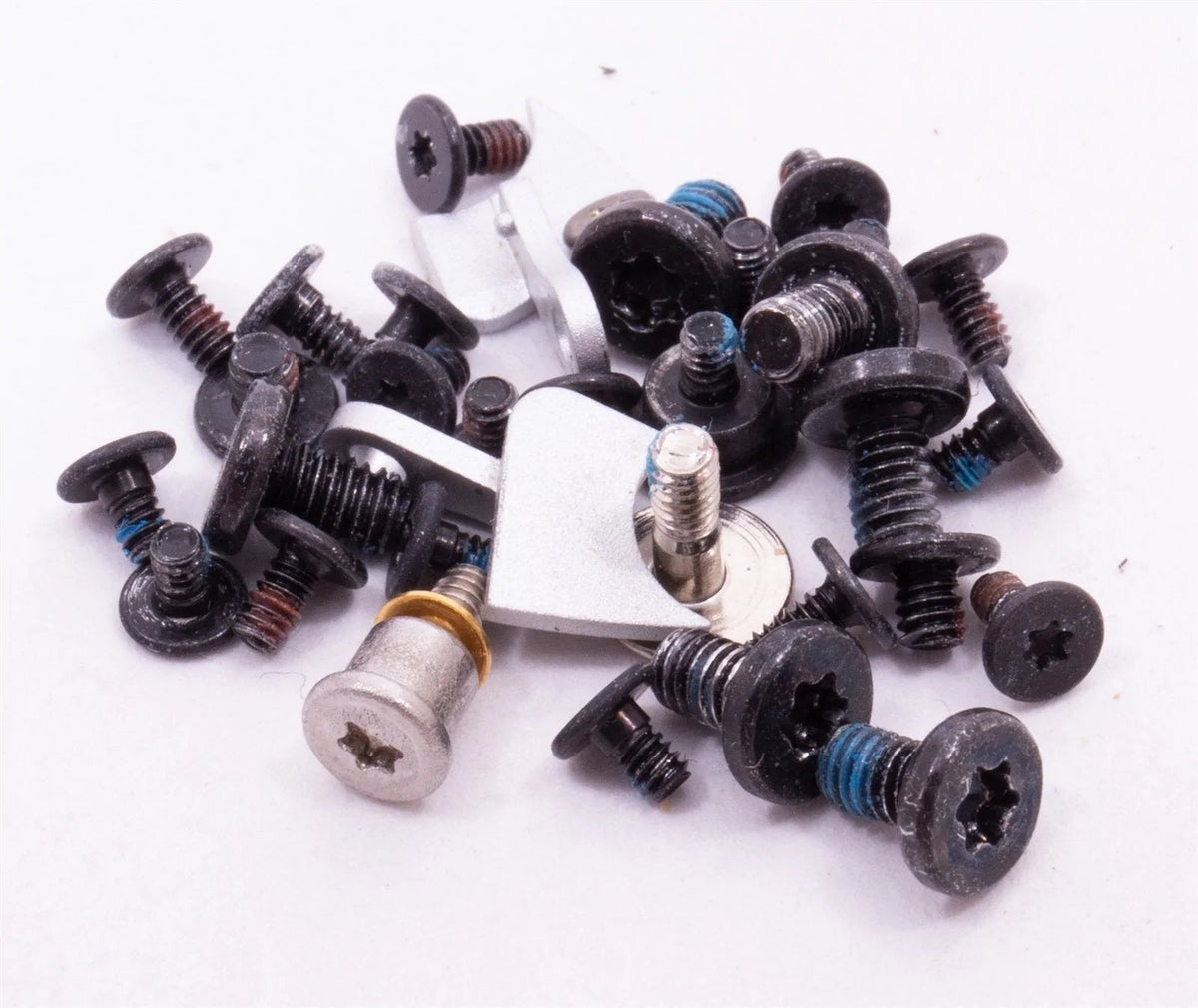 13" Macbook Pro Retina A1425 Misc. Hardware / Screws - Case Screws Not included