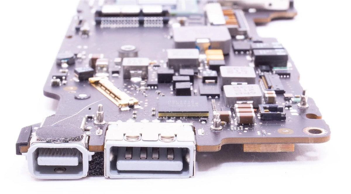 11" MacBook Air Mid 2011 A1370 MC969LL/A Logic Board 1.6Ghz 4GB Ram 820-2855