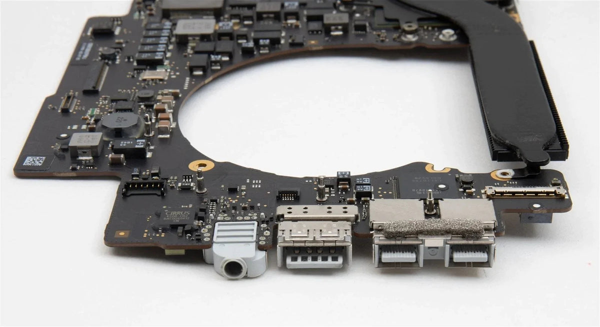 15" MacBook Pro Retina Late 2013 Logic Board i7 2.6GHz 16GB Ram Nvidia 750M GPU