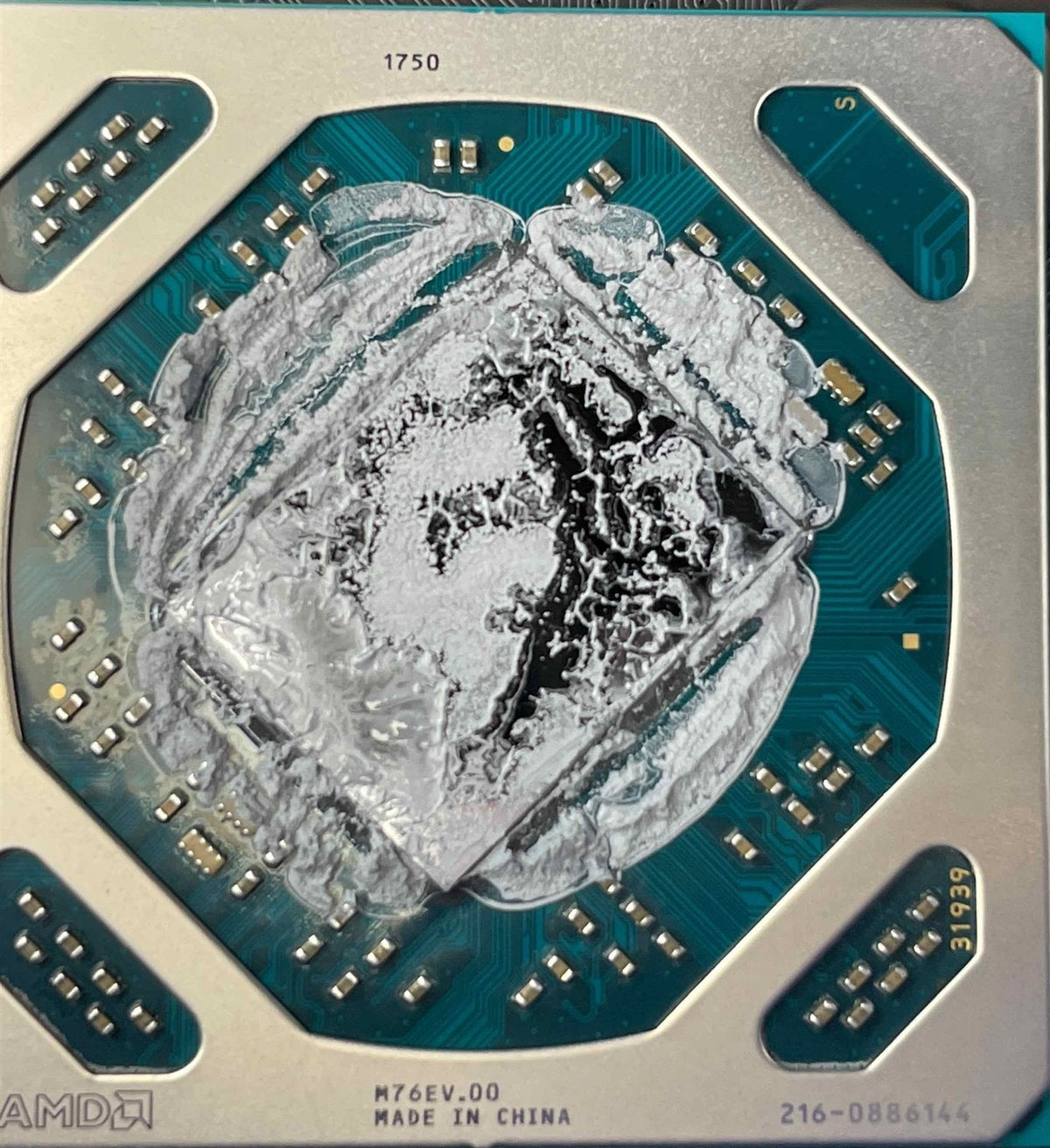 Retina 5K iMac 27" A1419 Mid 2017 Logic Board W/4GB AMD Radeon Pro 575 *NO CPU*