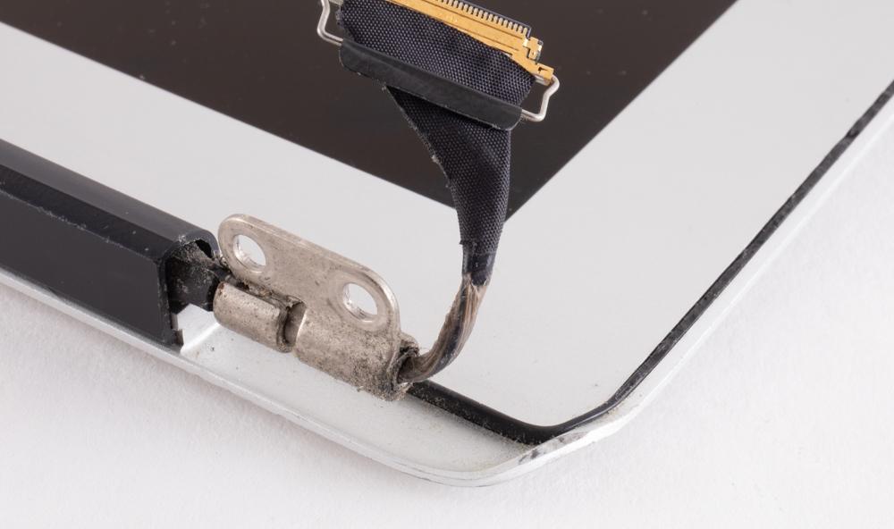 11" MacBook Air Mid 2011 A1370 Complete Screen Module LCD Panel - Bent Corners