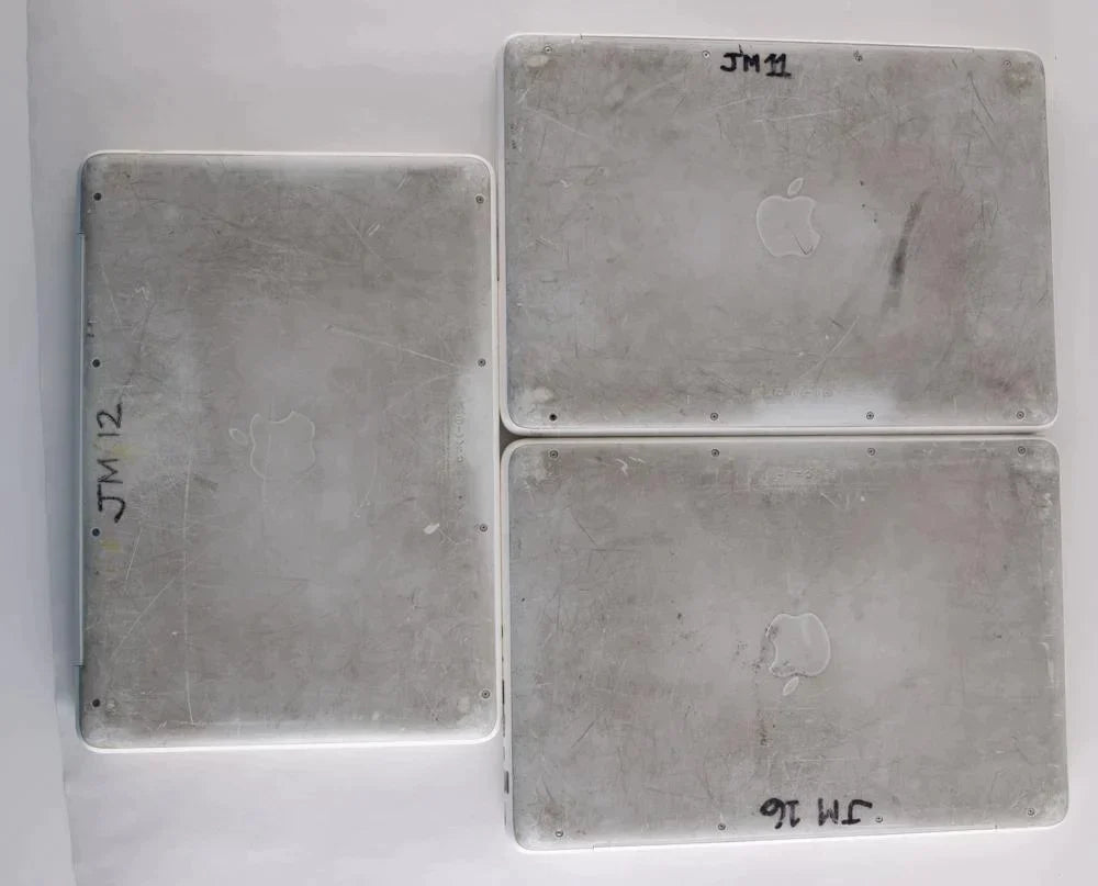 13" MacBook Unibody (White) 2.26GHz 250GB HD 2GB RAM MC207LL/A A1342 2009