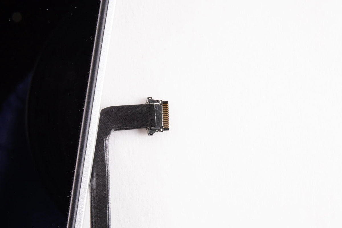 Complete LCD Screen Assembly - Early 2015 13" Retina Macbook Pro -Good Condition