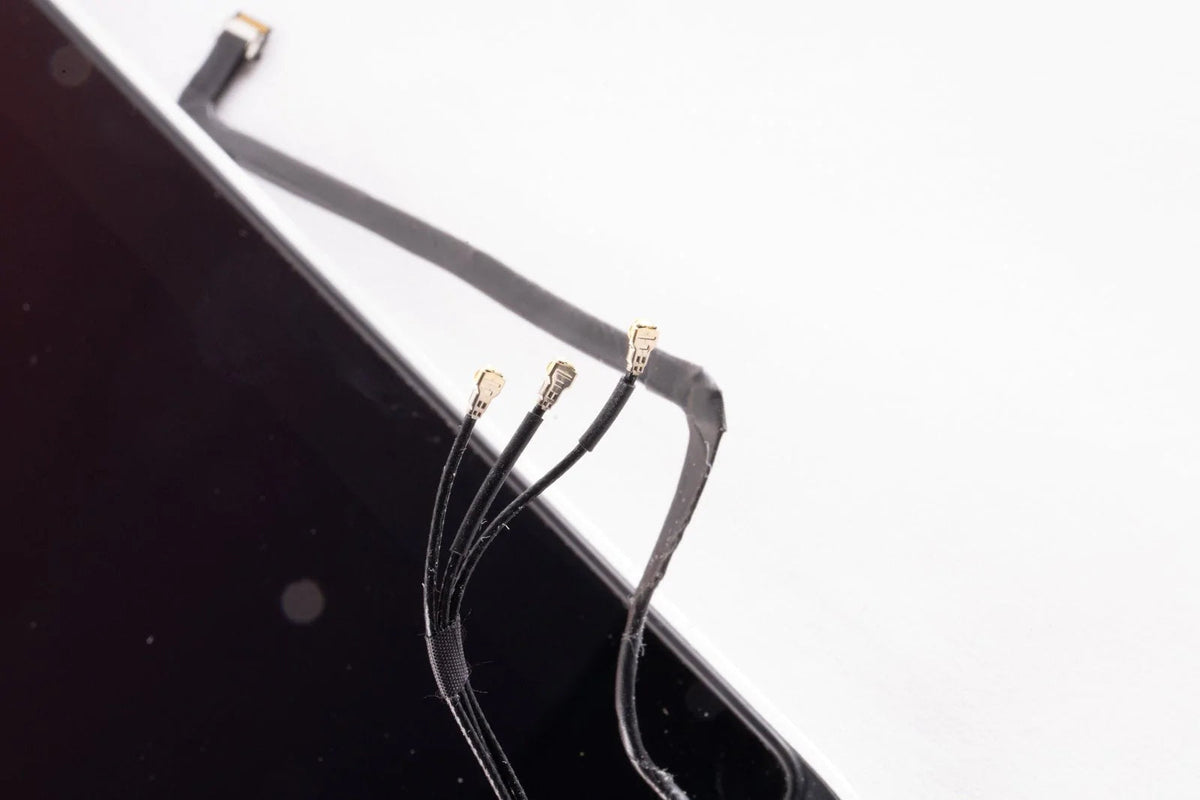 Complete LCD Screen Assembly - Early 2015 13" Retina Macbook Pro -Good Condition