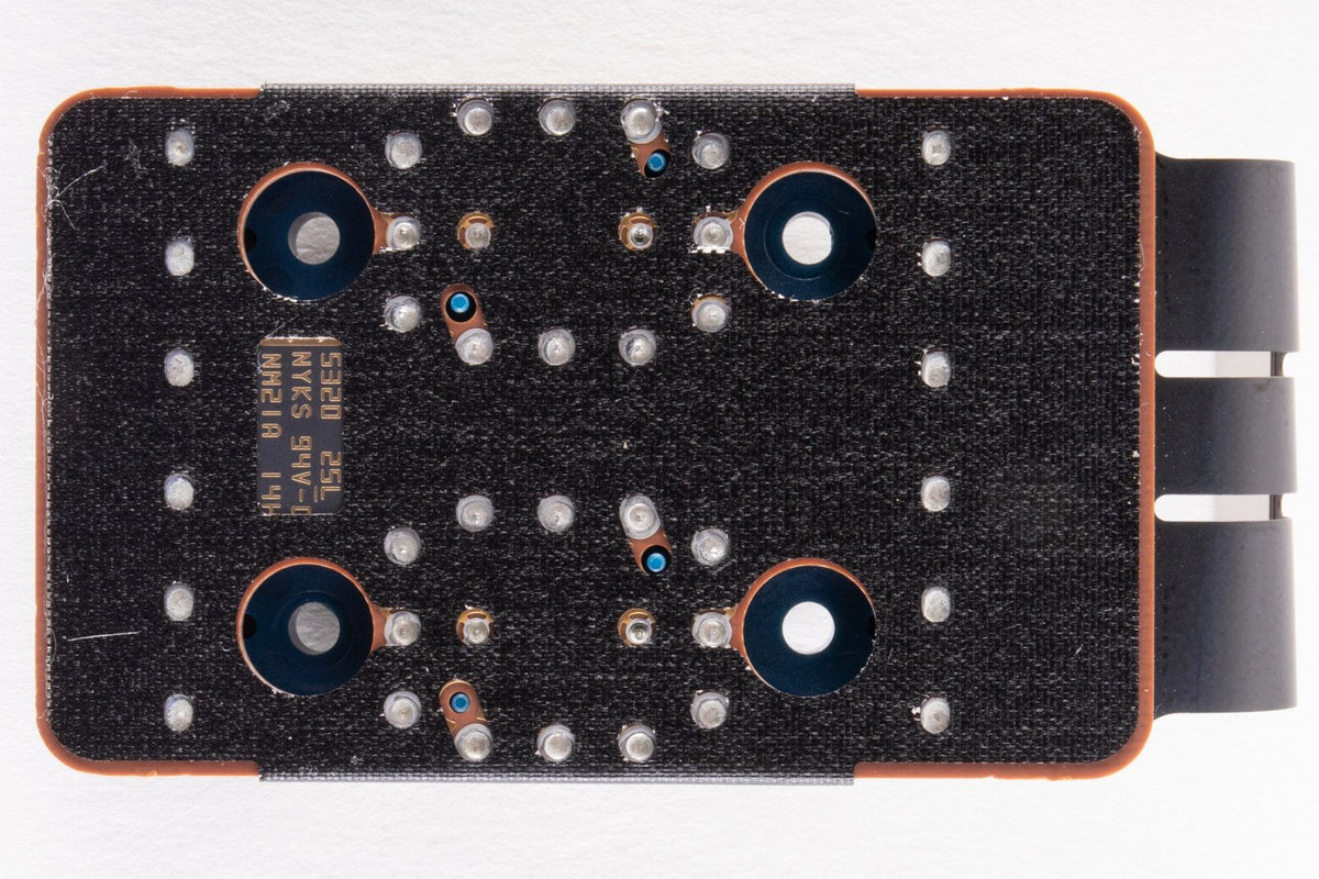 Blue - ThunderBolt 4 / USB-C Port Board for 24" M1 iMac 2021 MGPK3LL/A A2438