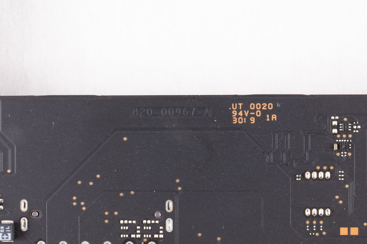 Retina 5K iMac Pro 27" A1862 2017 Logic Board W/ AMD Radeon Pro Vega 56 *NO CPU*