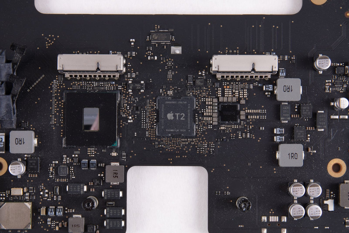 Retina 5K iMac Pro 27" A1862 2017 Logic Board W/ AMD Radeon Pro Vega 56 *NO CPU*