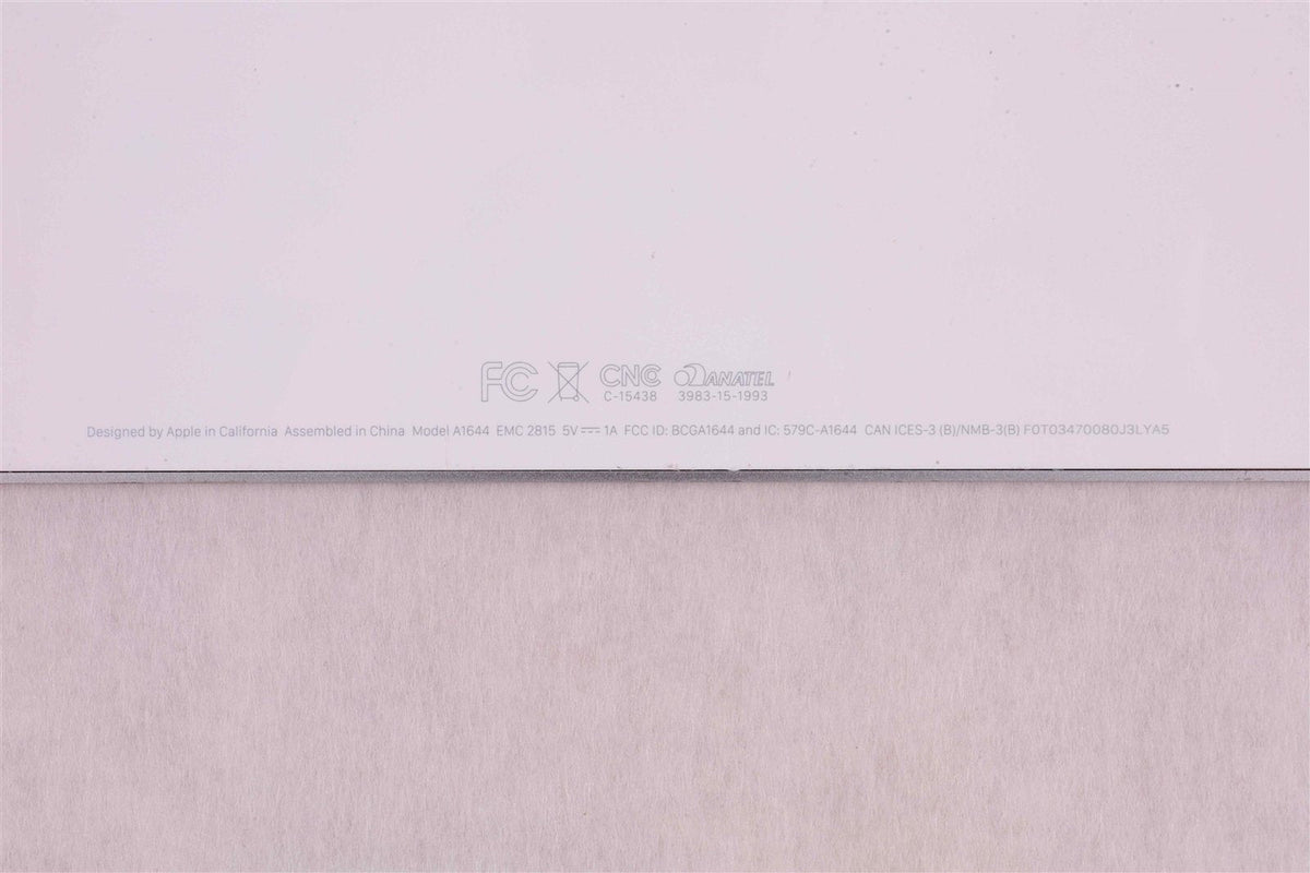 APPLE Wireless Magic Keyboard 2 || A1644 EMC 2815 || MLA22LL/A || Spanish ||