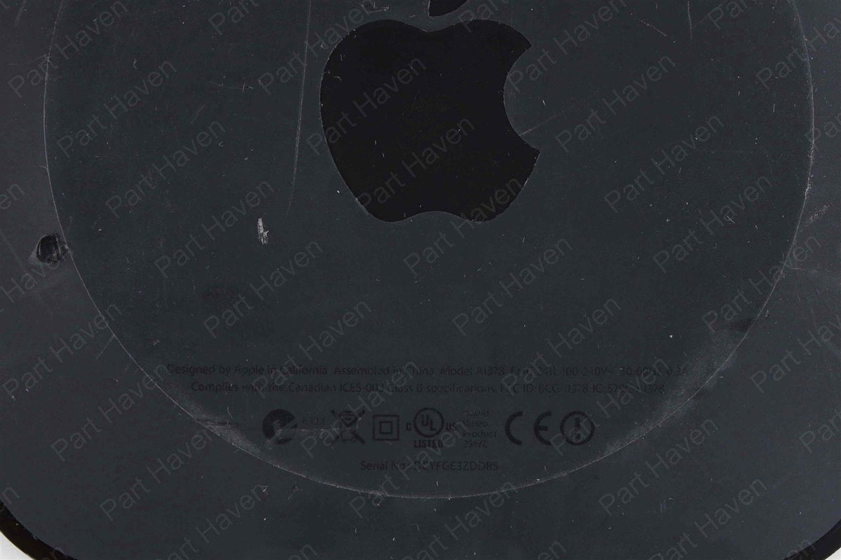 Apple TV 2nd Generation A1378 8GB Digital HD Media Streamer &amp; Adapter MC572LL/A