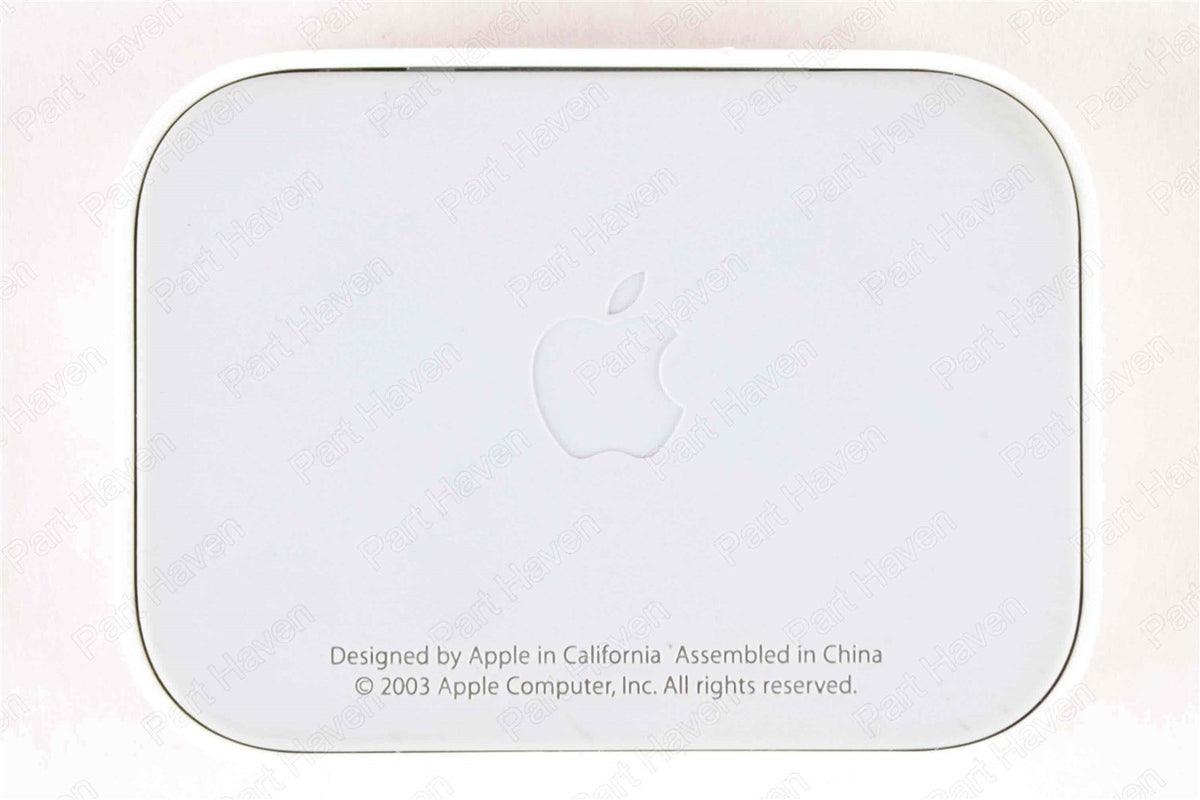 Genuine Apple iPod Classic 3rd / 4th Generation Dock Docking Station White 2003