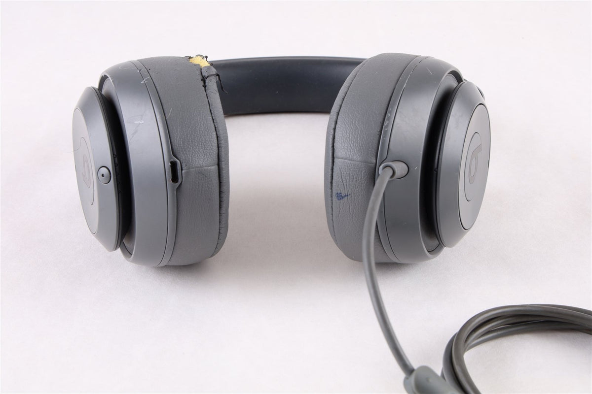 *Read* Beats Studio3 Wireless Noise Cancelling Headphones - Gray -