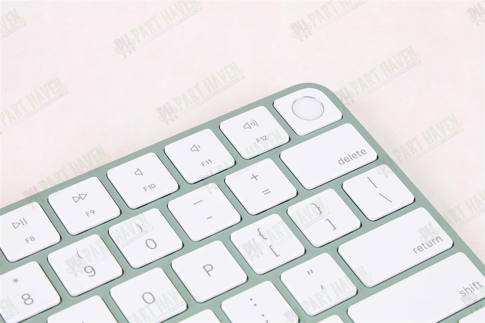 【超美品】Apple Magic Keyboard US A2449 タッチID NEW Genuine Apple magic keyboard with Touch ID Orange A2449