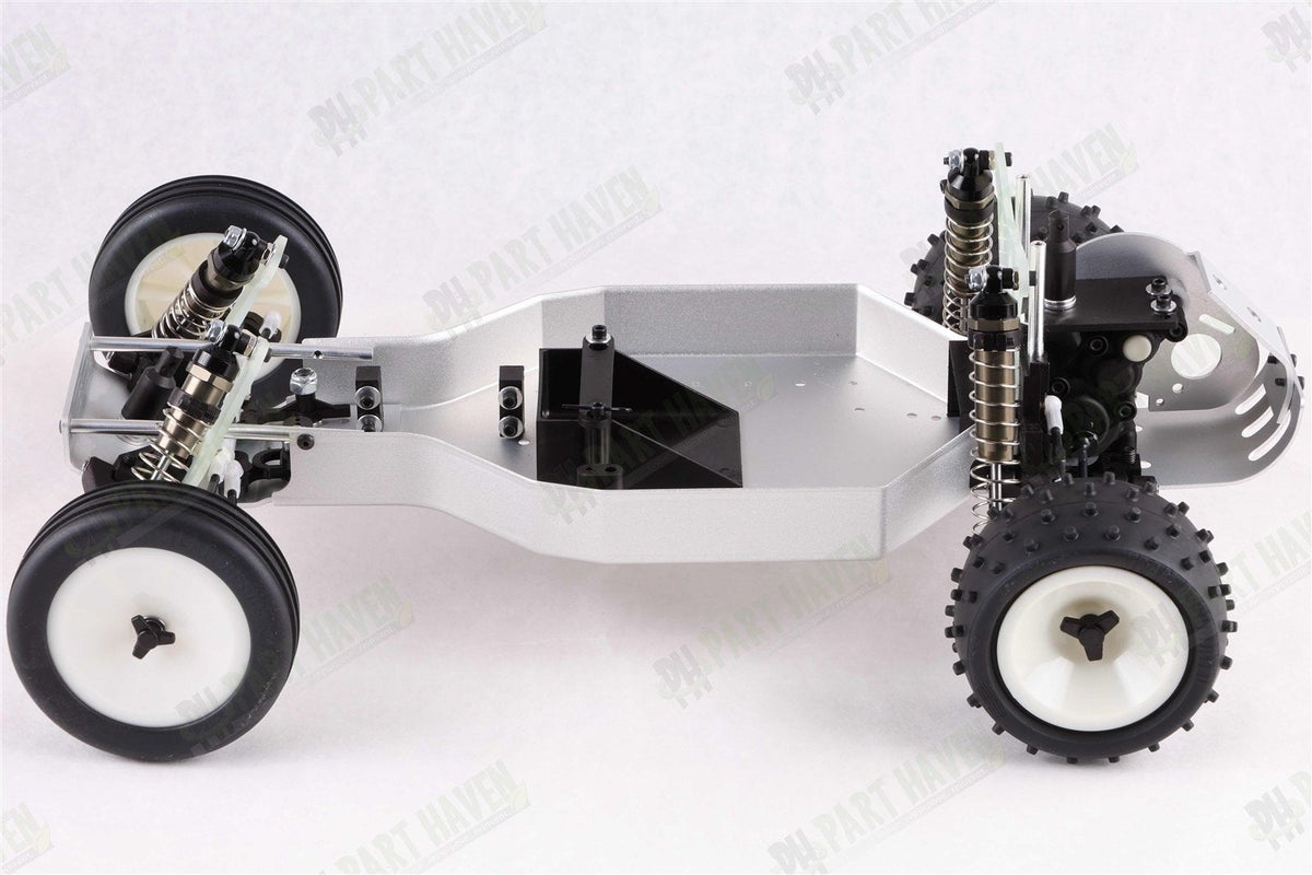 Team Associated RC10 Team Car 6034 || CC Silver Chassis || Unpainted Body + Box