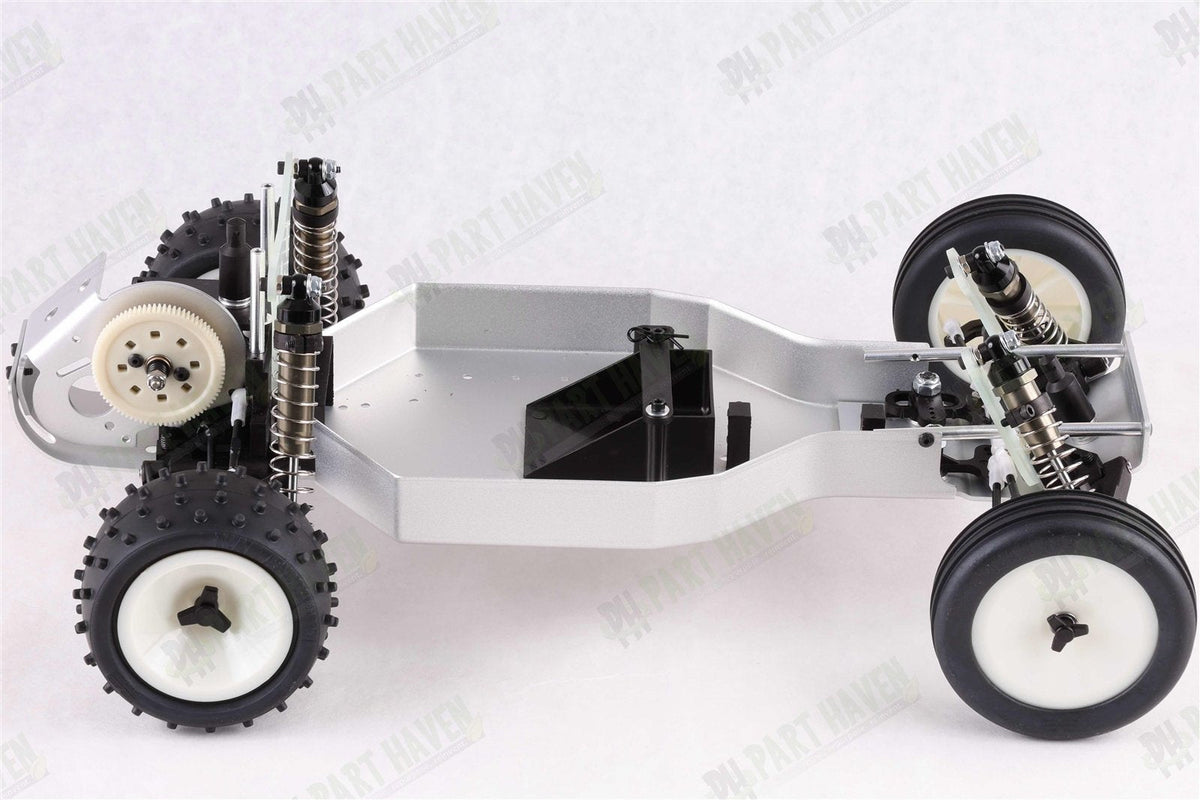 Team Associated RC10 Team Car 6034 || CC Silver Chassis || Unpainted Body + Box