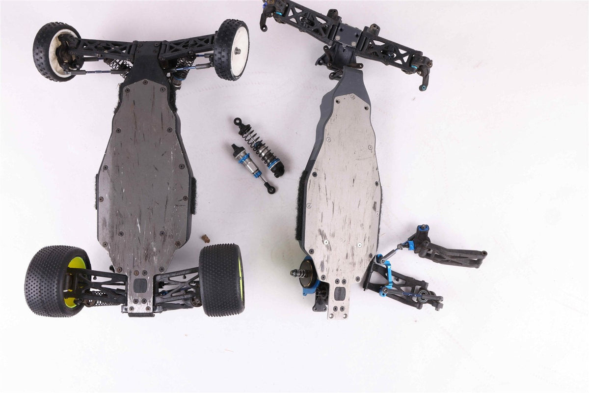 2x Team Associated RC10B5M - One Complete One In Pieces -Plus box of parts