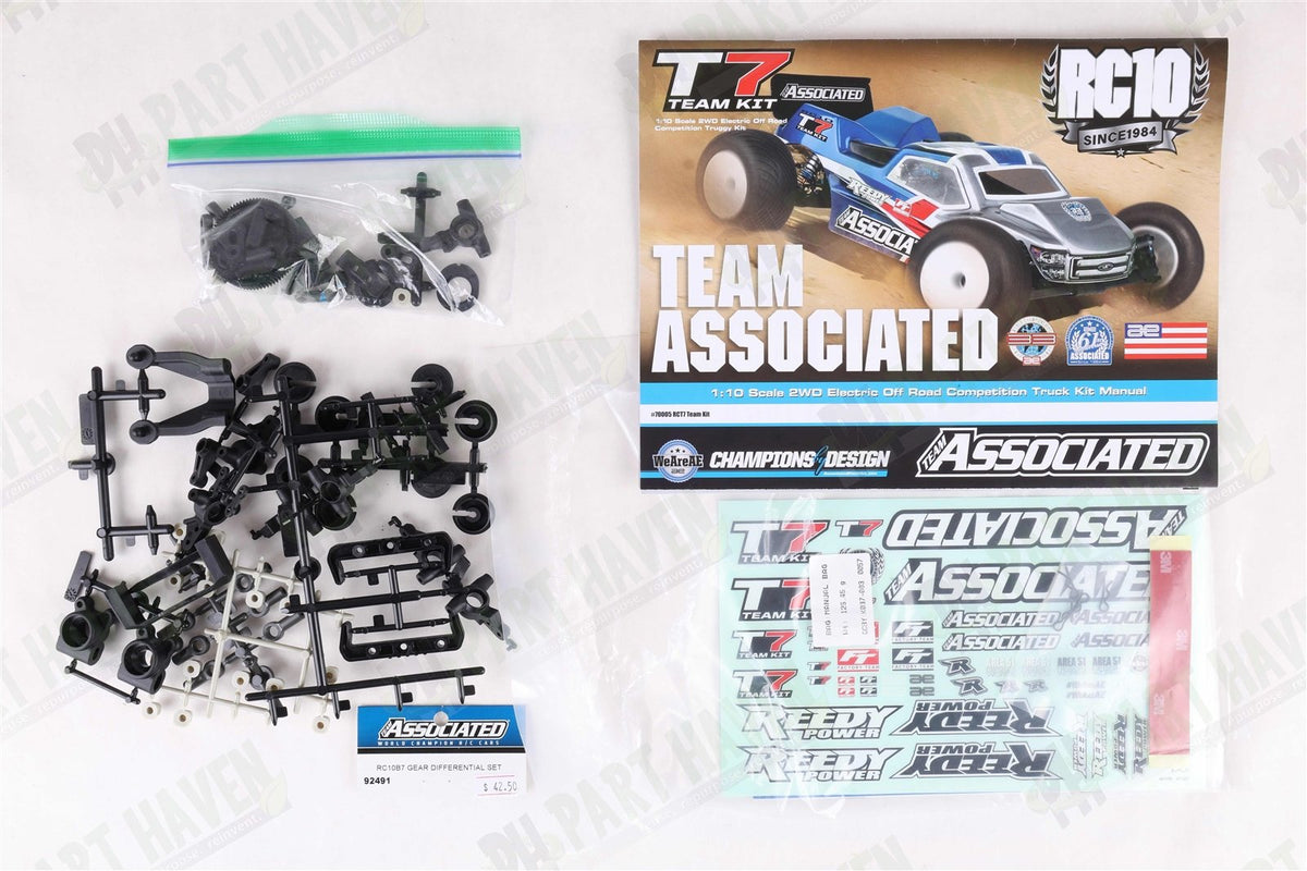 Team Associated RC10 Team Car 6034 || CC Silver Chassis || Unpainted Body + Box