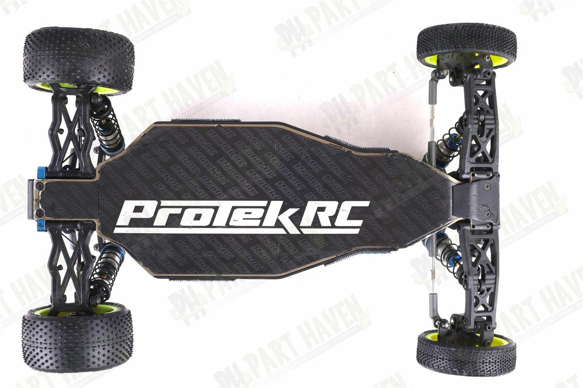 Team Associated RC10 Team Car 6034 || CC Silver Chassis || Unpainted Body + Box