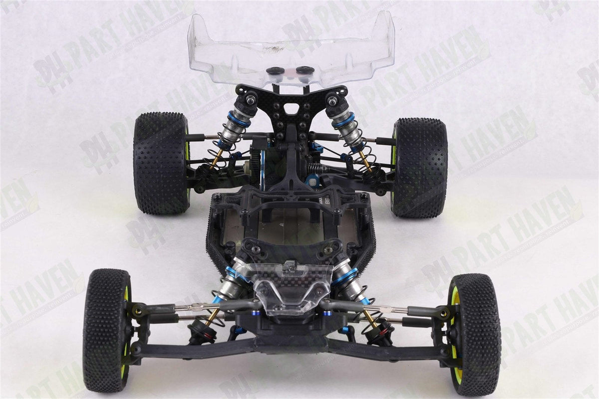 Team Associated RC10 Team Car 6034 || CC Silver Chassis || Unpainted Body + Box