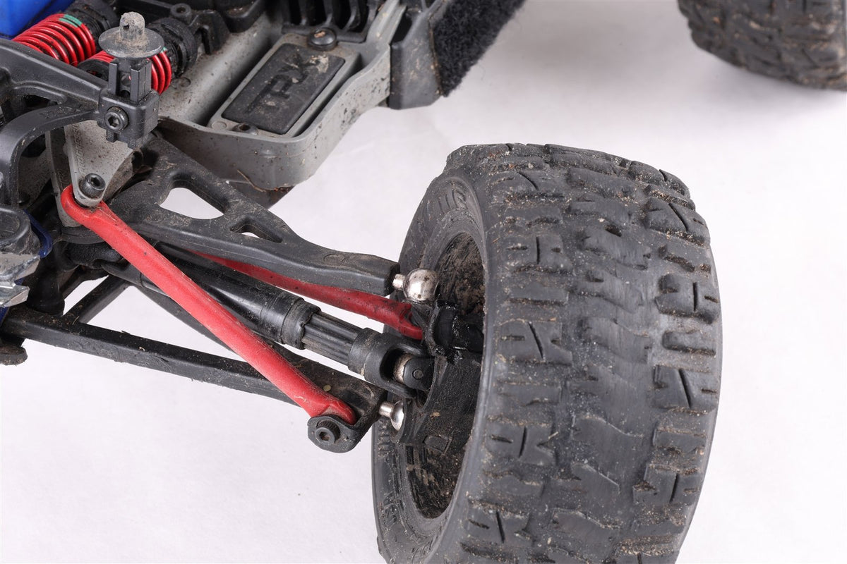 TRAXXAS 71076-8 EREVO VXL 1/16-Scale 4WD Stadium Truck 558 -No Remote or Battery
