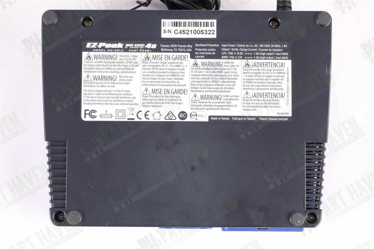 Traxxas 2981 EZ-Peak Plus 4S 8amp NiMH/Lipo Charger w/ iD Auto Battery Detection